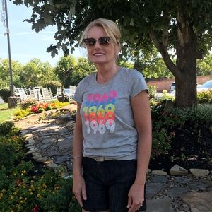 Meet your Posher, Cynthia